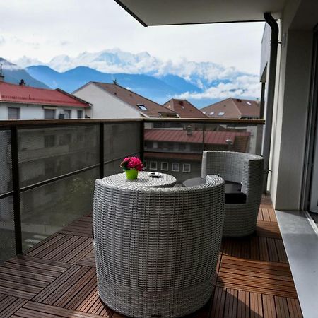 Appartement Au Pied Du Mont-Blanc ! 萨莱切 外观 照片